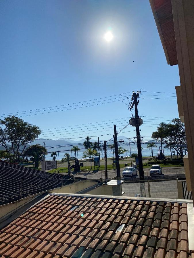 Apartamento Ubatuba, Itagua, Bem Localizado, Duas Vagas De Garagem Εξωτερικό φωτογραφία